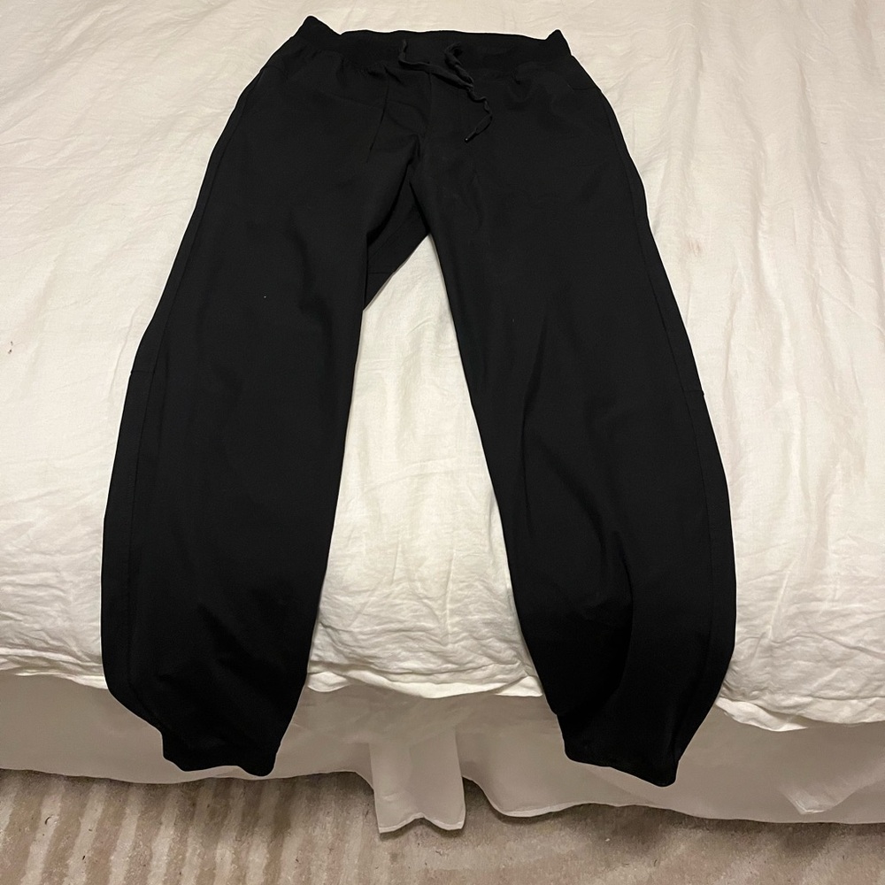 Men's M Lululemon ABC Jogger.